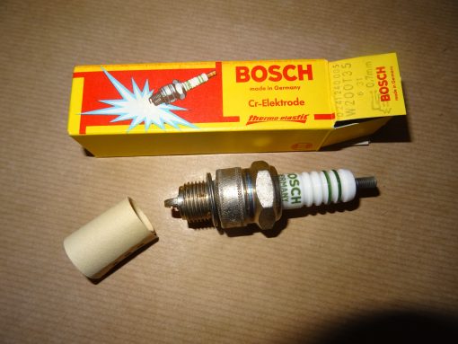 Tändstift Bosch W6BC ( = gammalt nummer W200 T35 ) passar bl.a Opel, Volvo, Porsche, m.fl.