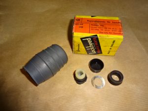 Repsats huvudbromscylinder SAAB 95, från ch.nr. 3.131 - 10.800 ( halva 1961- 63 ) SAAB 96, från ch.nr. 135.000- 201.400 ( ( halva 1961- 63 ) Art.nr. Lockheed KL 71571 Ø 19.05 Ref.nr. SAAB 782851
