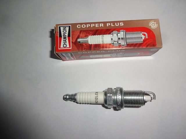 Tändstift Champion RC12LC4 Kopper Plus