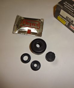 Repsats Huvudcylinder koppling, SAAB 95,96, V4, 1969-1980, SAAB 99, 1968- 84 SAAB 90,1985- 87 SAAB 900, 1979- 93 Art.nr. Lockheed LK-11238 // SSB-1238 Ref.nr. SAAB 899315 Ø 15.9
